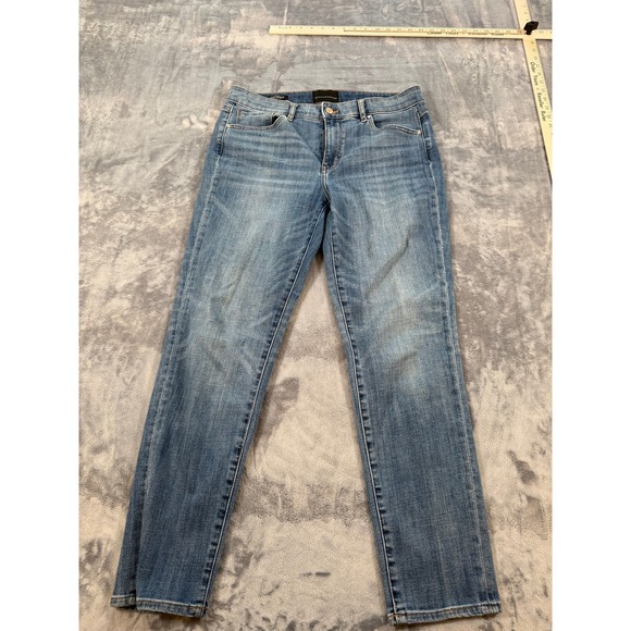 White House Black Market Denim - White House Black Market Mid-Rise Girlfriend Jeans Women's Size 4 Blue Denim